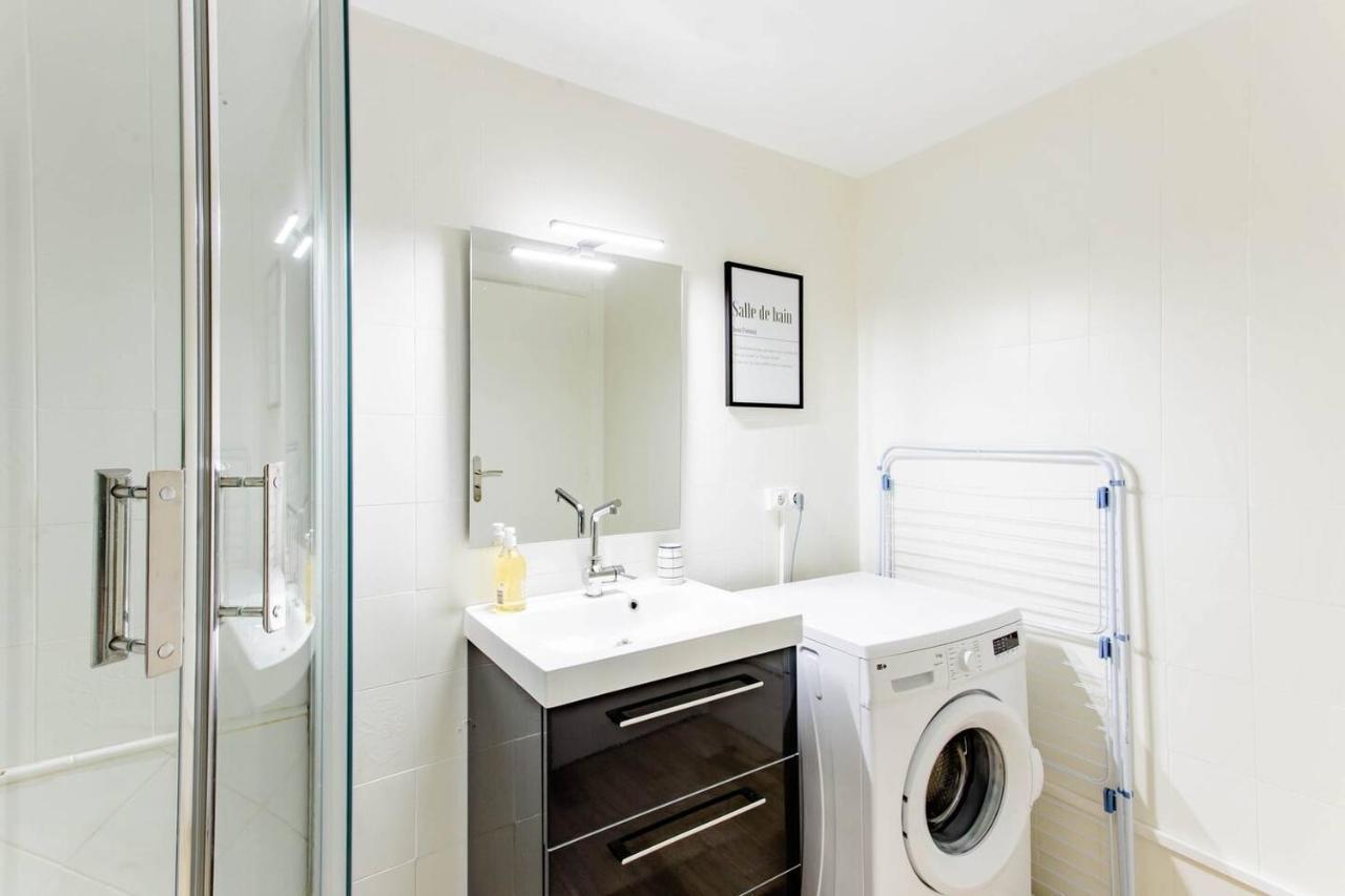 Superbe Duplex De 70M2 Avec 2 Chambres En Hyper Centre Au Calme Sur Cour Classe 3 Etoiles Avec Parking En Option 라로셸 외부 사진