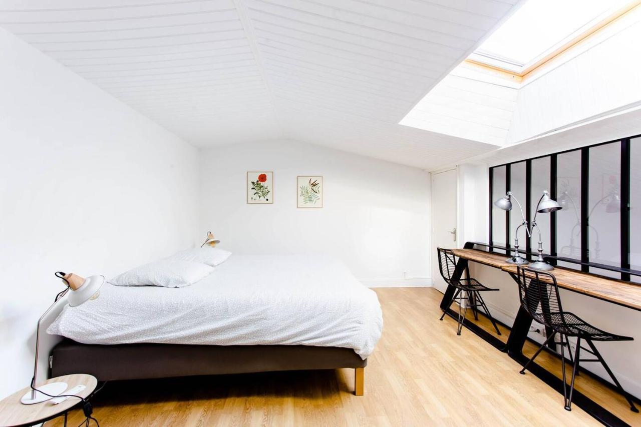 Superbe Duplex De 70M2 Avec 2 Chambres En Hyper Centre Au Calme Sur Cour Classe 3 Etoiles Avec Parking En Option 라로셸 외부 사진
